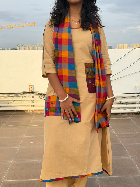Nila Patch Kurta Set