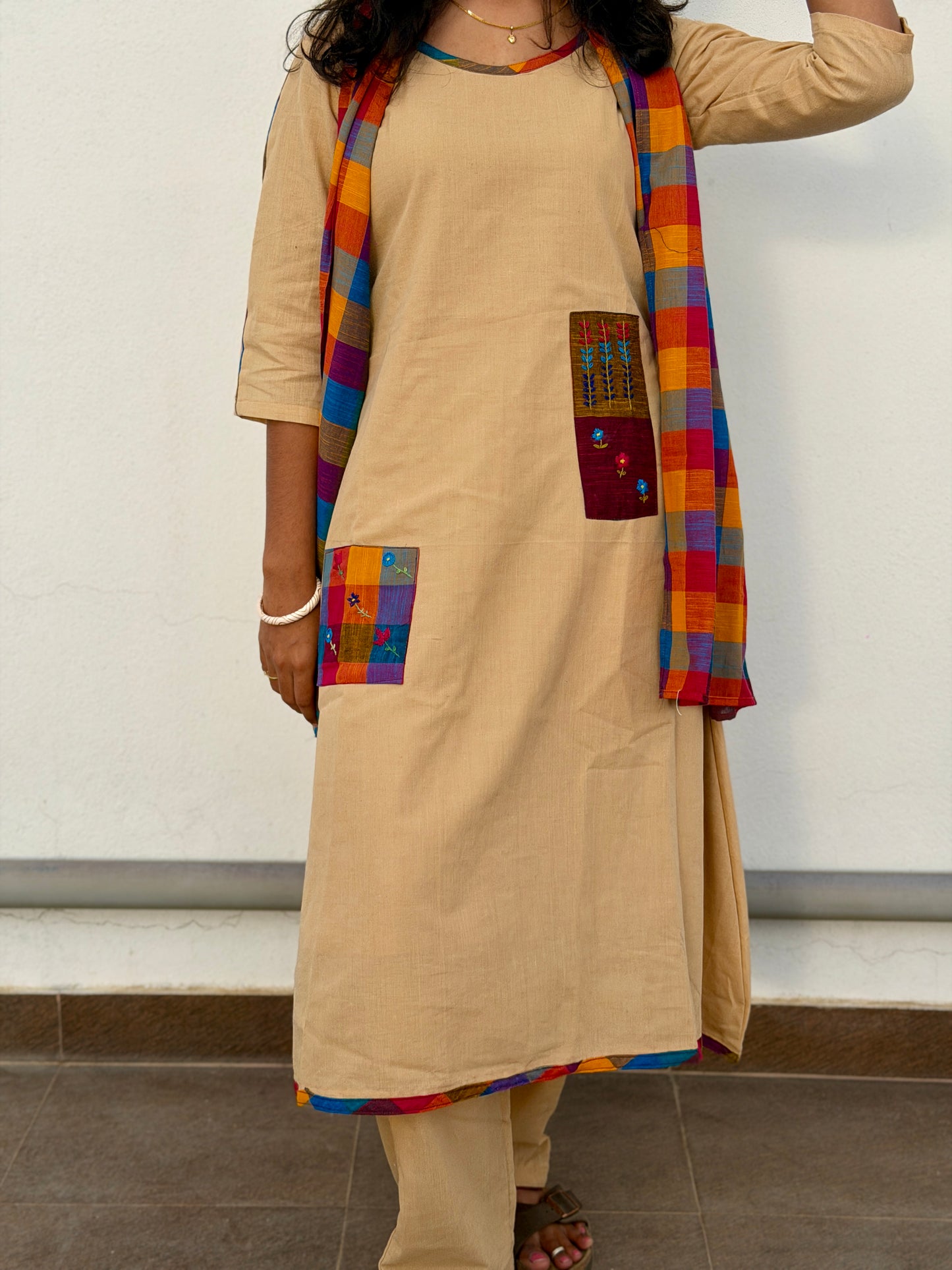 Nila Patch Kurta Set