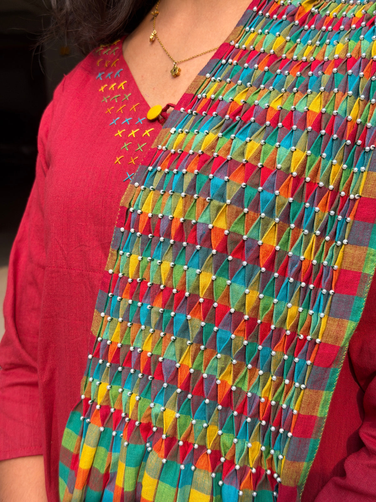 Checks Hand Smocked Duppatta
