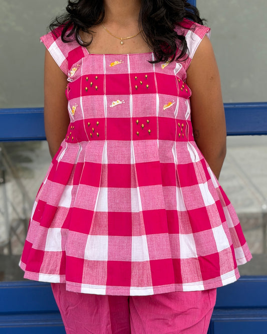Gingham embroidered top