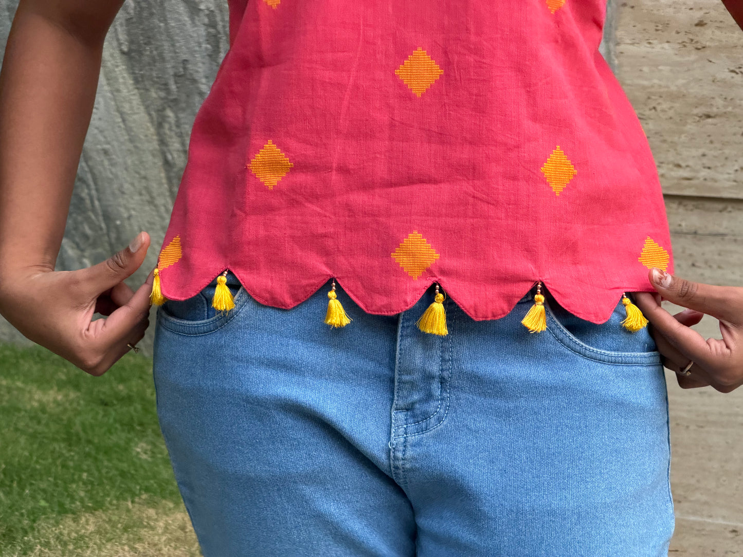 Sunny Tassel Scallop Top